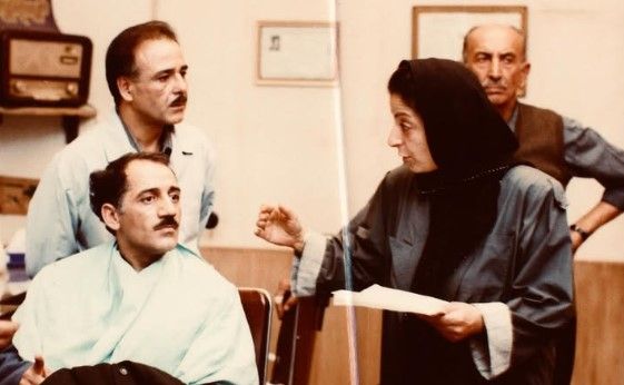 مرضیه برومند: دست همه همکاران زن و مرد خود را همچنان با افتخار می‌فشارم