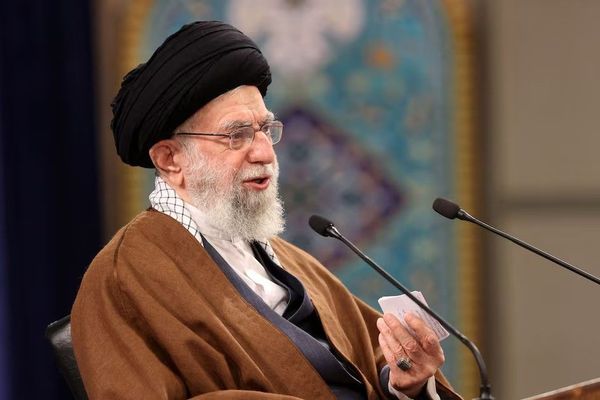 خامنهای: اگر آمریکاییها جنگی راه بیندازند، این بار منطقهای خواهد بود