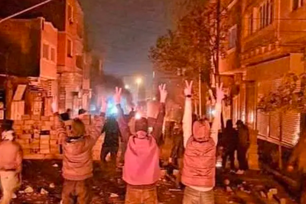 Islamic Republic Uses Different Methods To Torture Protesters
