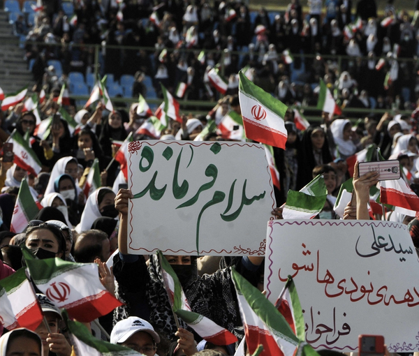 اعتراف وزیر سابق آموزش و پرورش به پخش اجباری سرود «سلام فرمانده» تا هفت نوبت در مدرسه‌ها 