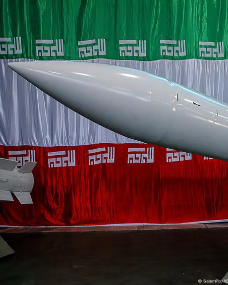 إعلام الحرس الثوري يهدد بـ"رفع تخصيب اليورانيوم" إذا تم تفعيل "آلية الزناد"