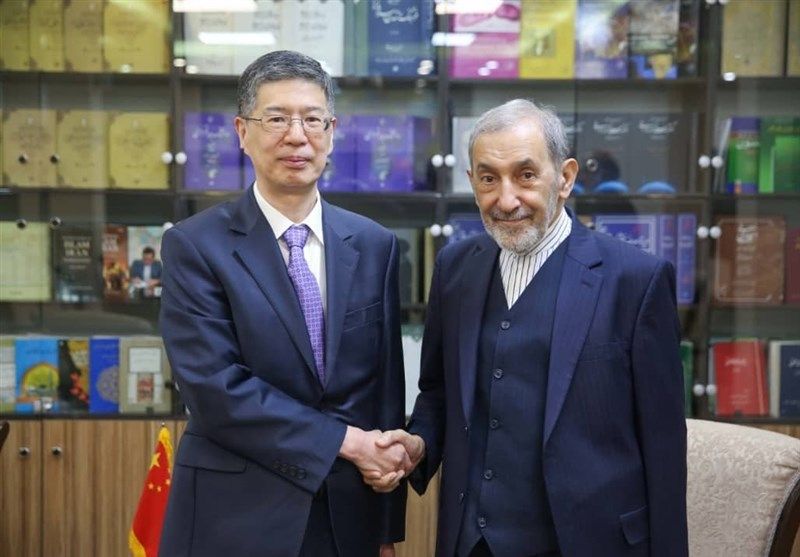 مشاور خامنه‌ای به سفیر چین: سیاست خارجی جمهوری اسلامی با پیروزی ترامپ تغییر نمی‌کند