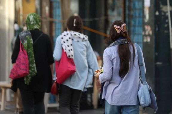 Iranian women defying hijab in public (file photo)