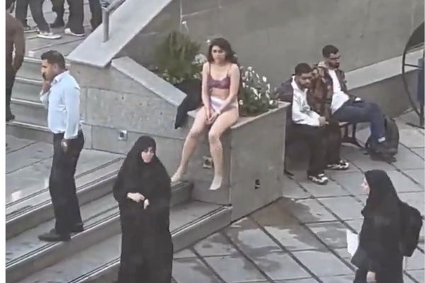 Student who stripped on campus undergoing treatment, Iran minister says