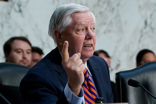 سناتور لیندزی گراهام: در نهایت باید آیتالله را از میان برداریم