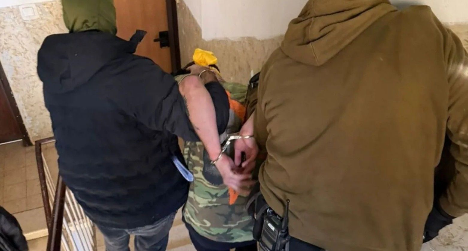 یک جوان ۲۲ ساله اهل حیفا به اتهام همکاری با تهران و تلاش برای ترور نفتالی بنت بازداشت شد