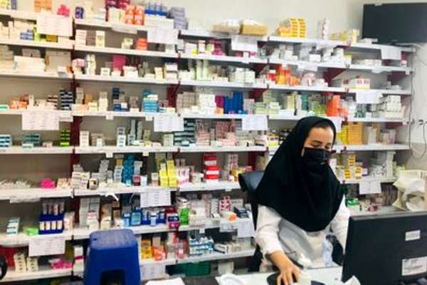 Iran Orders Female Staff Of Pharmacies To Wear Black Veils