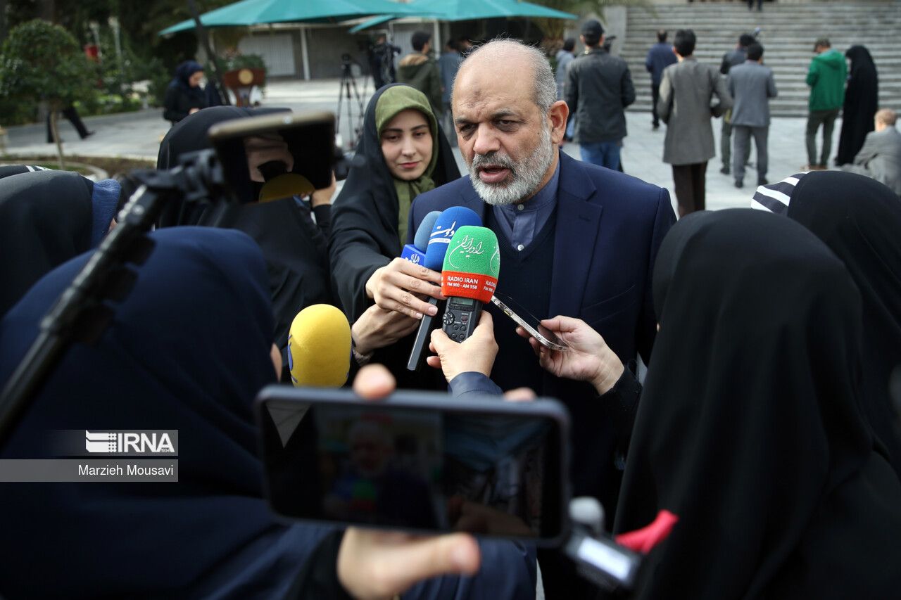 وزیر کشور: امنیت مراسم سالگرد قاسم سلیمانی در کرمان بالا بود 