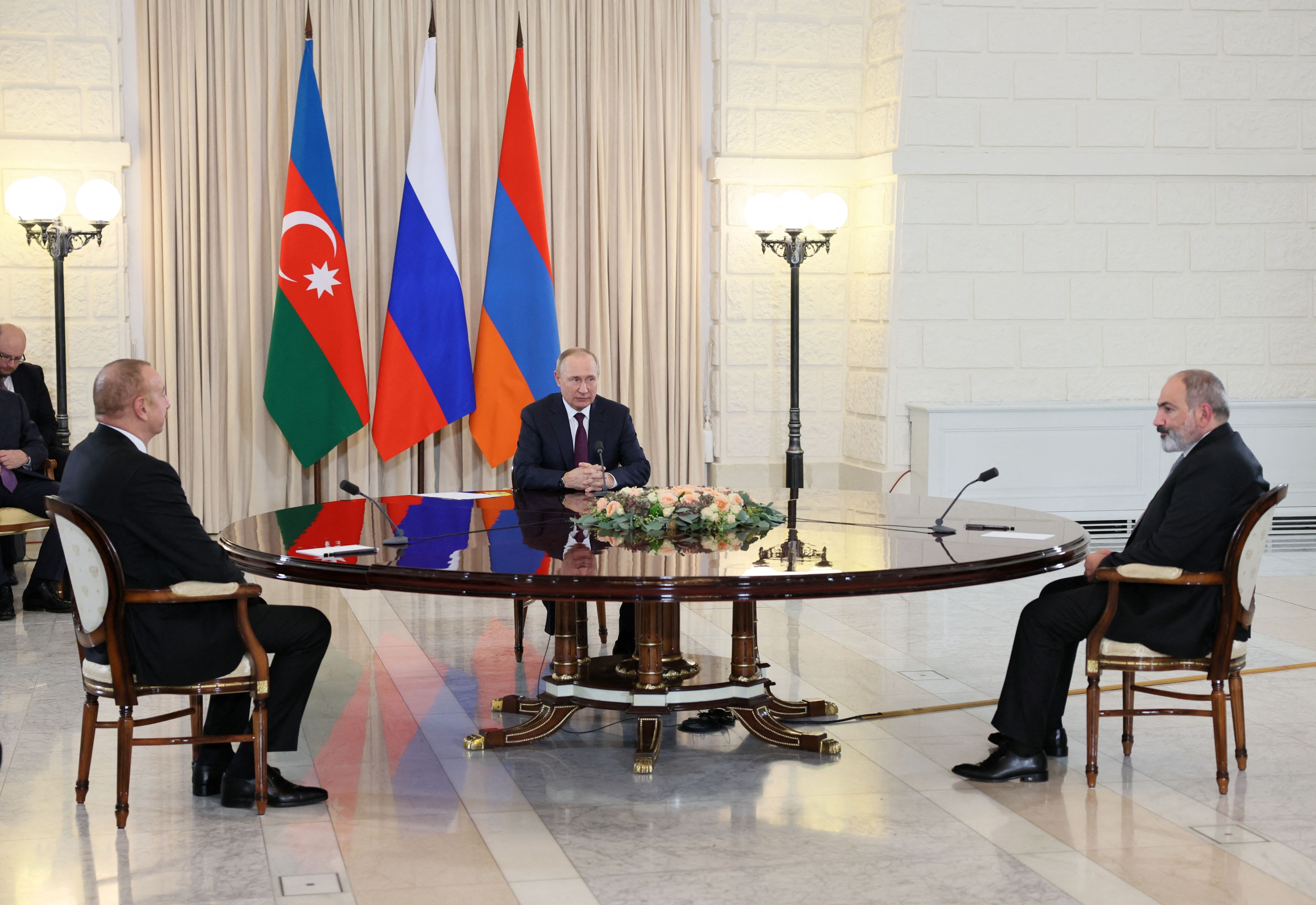Vladimir Putin meeting with the Azerbaijani and Armenian president on October 31, 2022