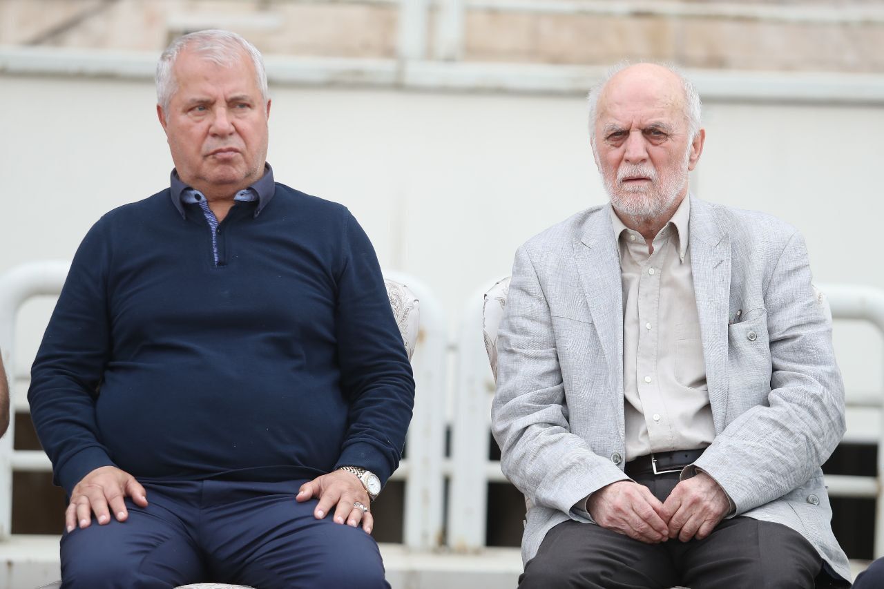 حمایت پروین از درویش: پرسپولیس نتیجه نگرفته به مدیر چه مربوط است؟