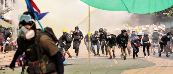 حکومت نظامی میانمار در آستانه برگزاری تظاهرات مردمی هشدار داد که معترضان در خطر شلیک به سر هستند