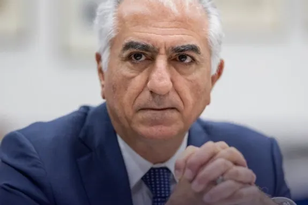 شاهزاده رضا پهلوی خواستار تسخیر خیابانهای تهران و کلانشهرها شد