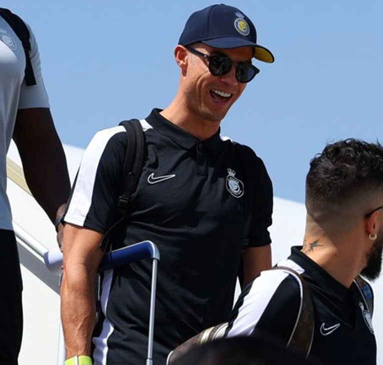 مُنشد إيراني يوجّه رسالة إلى كريستيانو رونالدو بشأن "المهدي المنتظر"