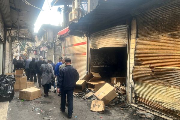 تقرير ساندیتایمز يشير إلى مقتل ما لا يقل عن 16,500 متظاهر في احتجاجات إيران