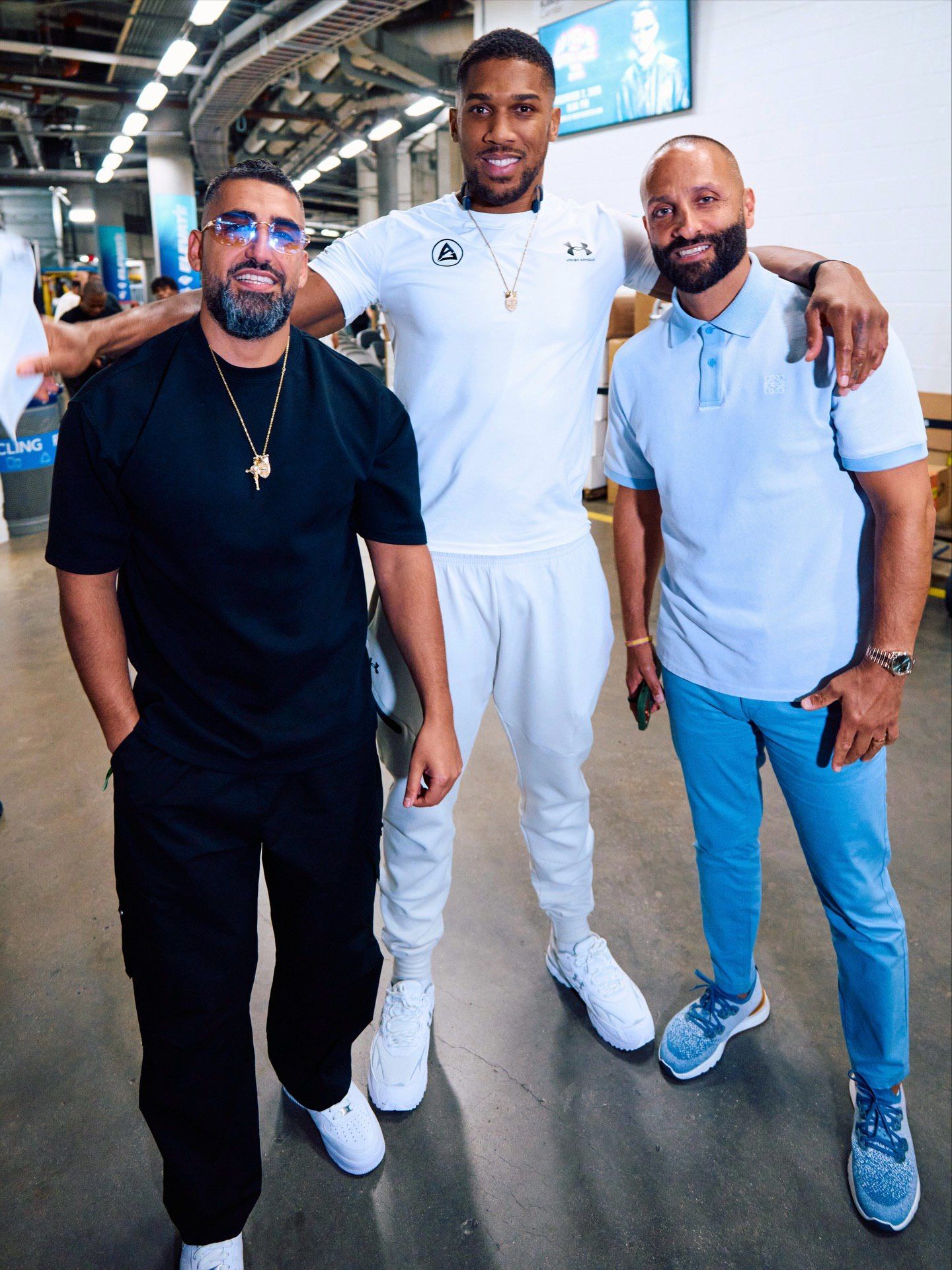 سینا قائمی، مربی شخصی آنتونی جاشوا، در تصادف رانندگی در ماشین بوکسور بریتانیایی، جان باخت