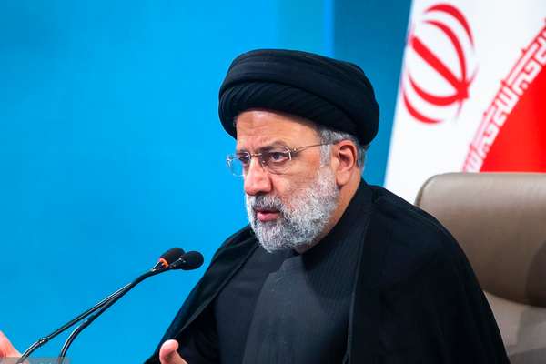 Academic Warns Raisi: There Is No Room For Trial And Error In Diplomacy