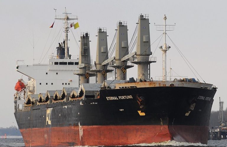 آمریکا ۲ کشتی و ۲ شرکت مالک آن‌ها را به‌دلیل تسهیل کمک‌های ایران به حوثی‌ها تحریم کرد