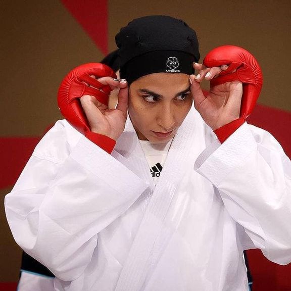 درخواست حمیده عباسعلی برای آزادی زندانیان؛ صدای هم هستیم و خواهیم ماند