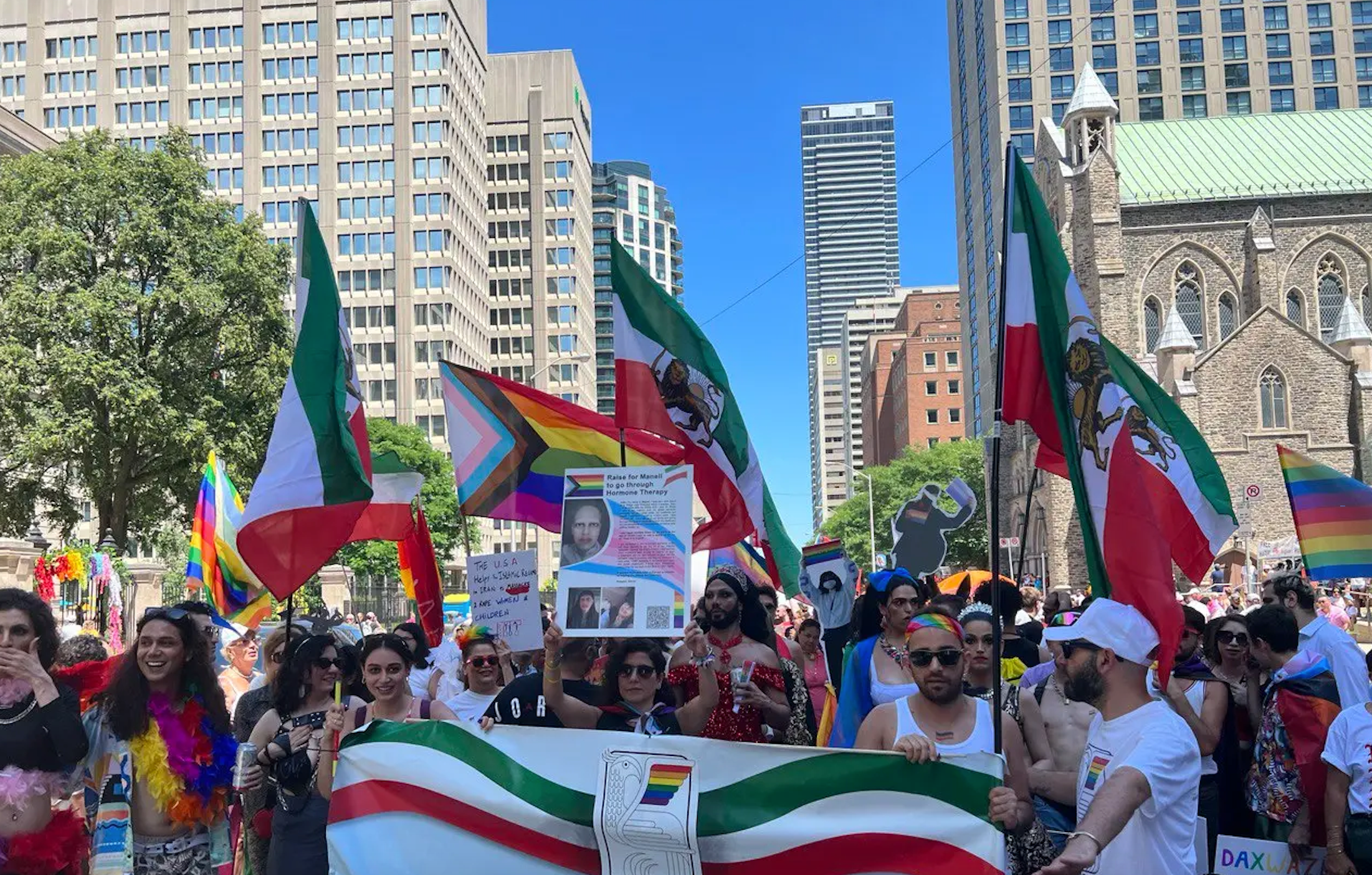 روز جهانی مقابله با هم‌جنس‌گراستیزی: ادامه سرکوب جامعه کوییر در ایران