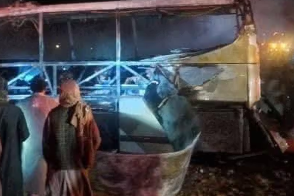 مقتل أكثر من 70 مهاجراً أفغانياً مُرحَّلين من إيران