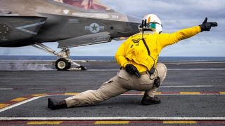 سپر کاغذی؛ دیپلماسی لرزان منطقه بین جنگ و صلح تهران و واشینگتن