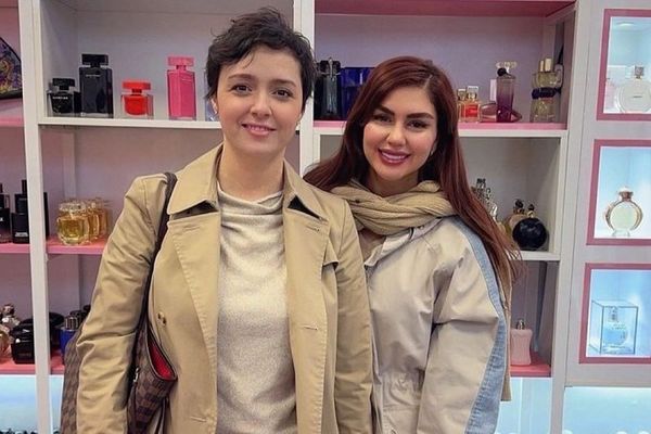 Iranian actress Taraneh Alidoosti barred from travel, says filmmaker