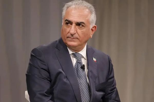 ولي عهد إيران السابق:حان وقت "الضغط الأقصى" على نظام طهران وتفعيل "آلية الزناد"