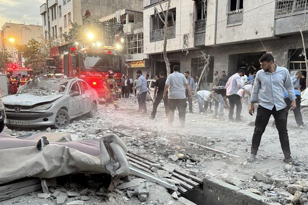 الحرس الثوري الإيراني يعلن اعتقال ثمانية أشخاص بتهمة "الارتباط بالموساد الإسرائيلي"