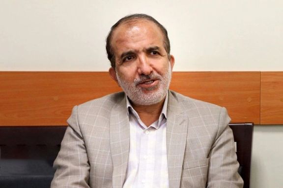 سلیمان حیدری، مدیرکل مرکز نظارت و اعتباربخشی امور درمان وزارت بهداشت، میگوید آمارهای مربوط به سقط جنین در کشور بر اساس فرمول های غیر مطمئنی است که نمیتوان آن را مطرح کرد