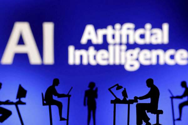 Iran unveils national AI platform prototype