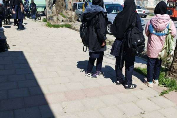 Chemical Attacks On Schoolgirls Resume In Iran