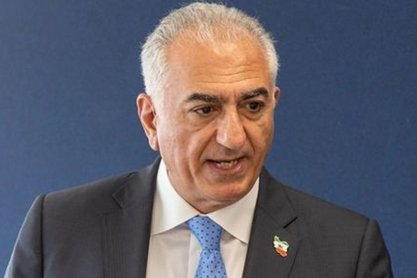 شاهزاده رضا پهلوی درباره آتشسوزی جنگلها: برای جمهوری اسلامی مهم نیست ایران در آتش بسوزد