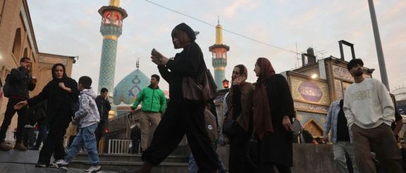 Rising psychotherapy fees push Iranians out of treatment – report