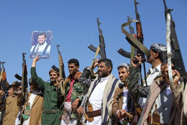 Yemen's Houthis fire surface-to-air missile at US F-16 - Fox News
