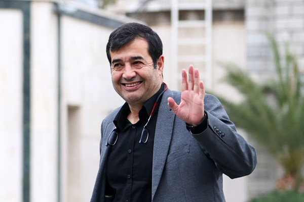 توصیه وزیر ورزش به دخالت پلیس برای کنترل شعارهای هواداران در استادیومها