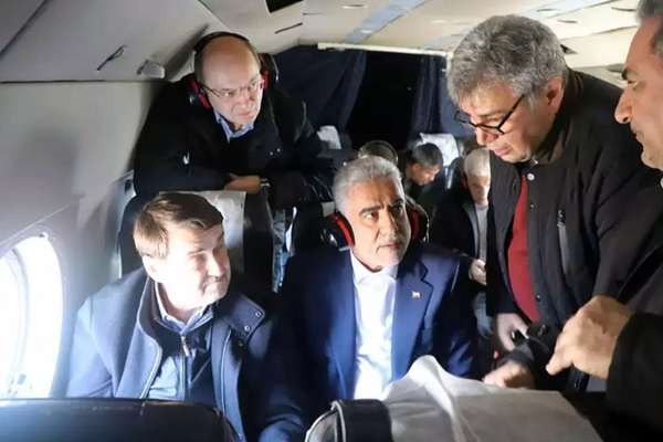 Copter Carrying Putin’s Aide Lands On Football Field In Iran
