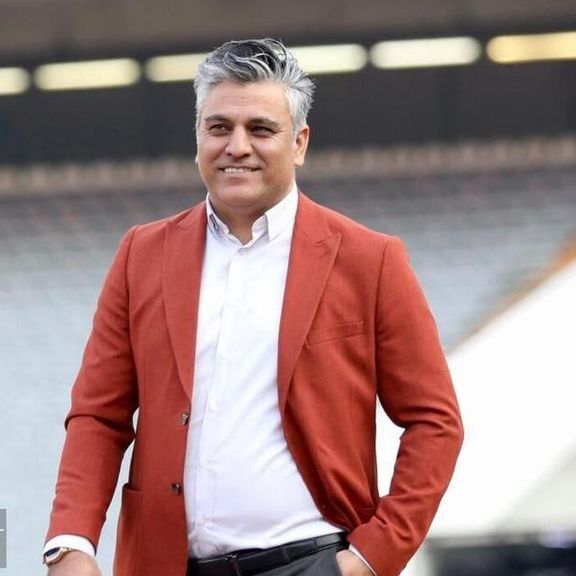 کرمانشاهی، معاون پرسپولیس: به استقلال خرده نمیگیریم، تا پریروز برای نیفتادن میجنگیدند!