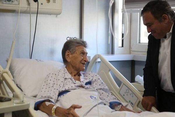 بدرقه پیکر اکبر کارگرجم، پیشکسوت باشگاه تاج با حضور اندک اهالی فوتبال