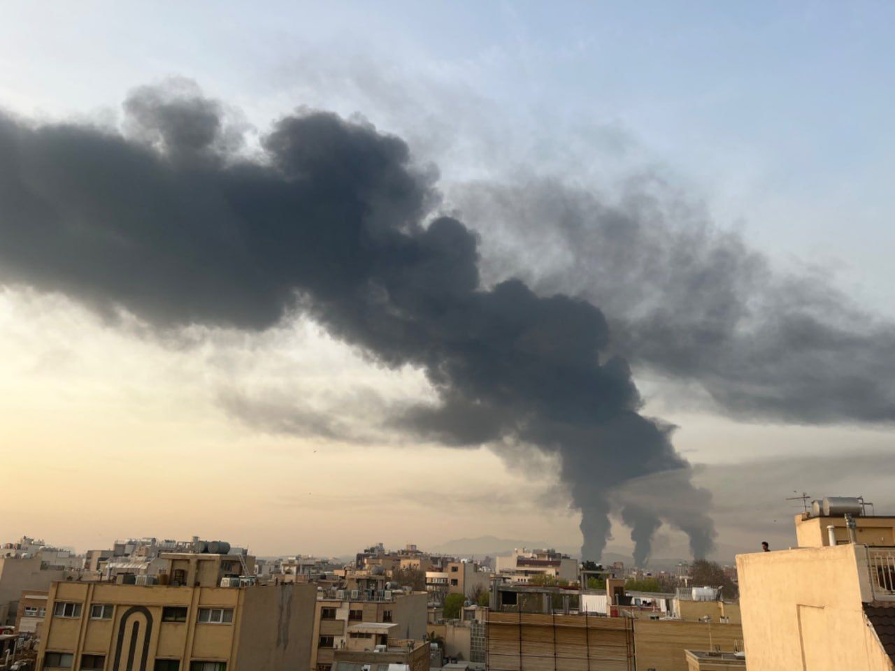 آمریکا و اسرائیل پایگاه‌های جمهوری اسلامی را از تبریز تا چابهار مورد هدف قرار دادند