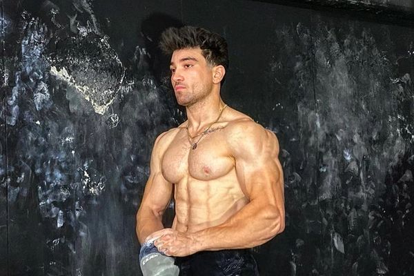 رضا علیپور خطاب به نیروی سرکوب جمهوری اسلامی: به جای مقابله با مردم، دردشان را بشنوید