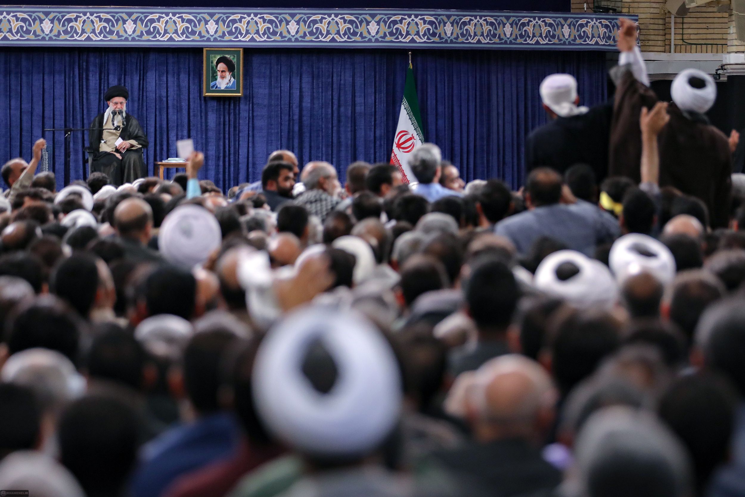 Khamenei Meets Cherrypicked Baluchis In Bid To Calm Tensions