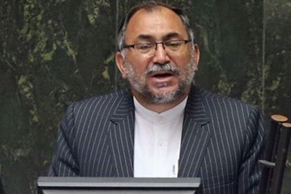 Iran Lawmaker Says Women Should Not Be Treated by Male Doctors