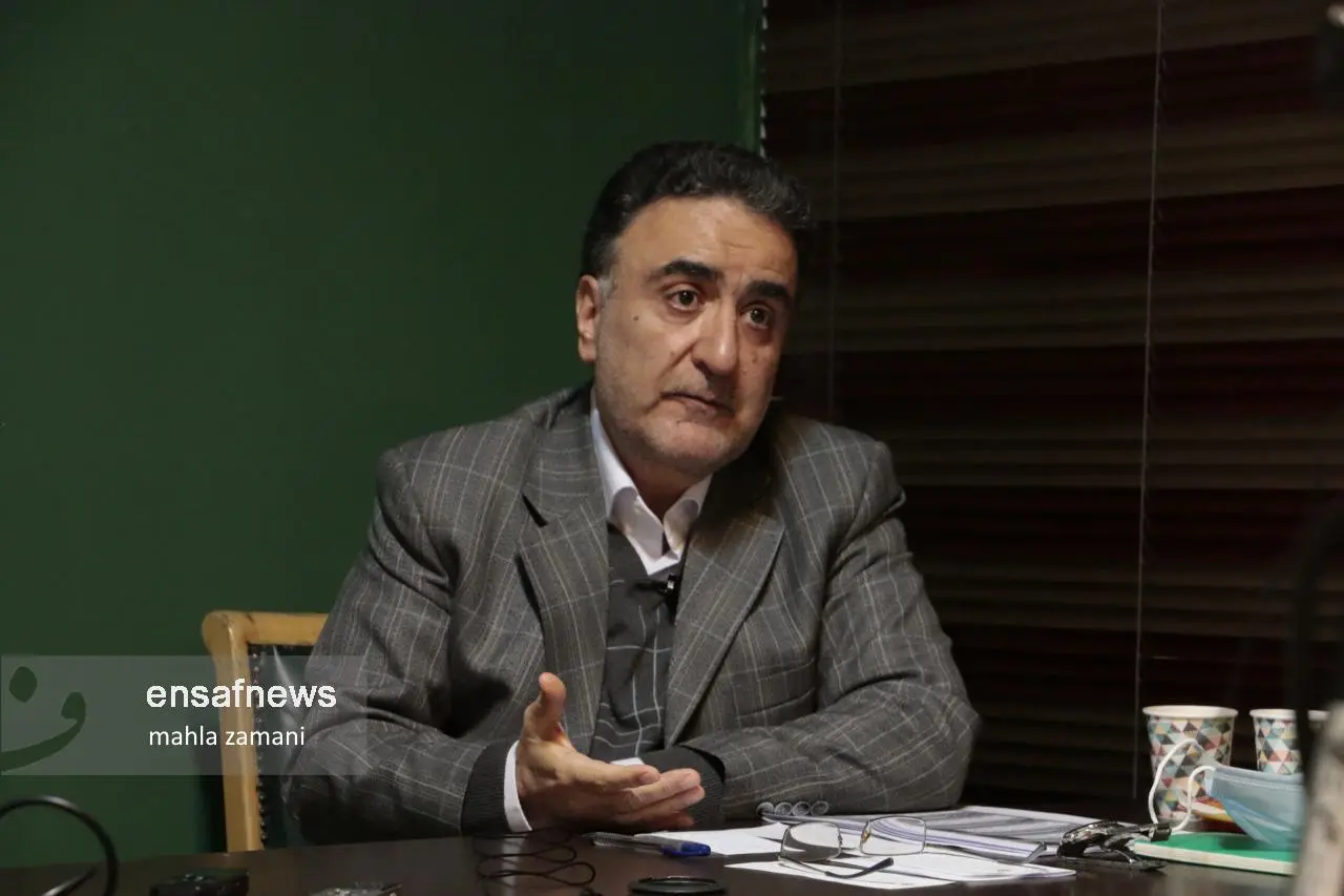 تاجزاده،‌ زندانی سیاسی: نباید منتظر مرگ خامنه‌ای ماند، تغییر می‌تواند زمان حیاتش رخ دهد