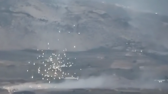 عفو بینالملل اسرائیل را به استفاده از فسفر سفید در حمله به جنوب لبنان متهم کرد