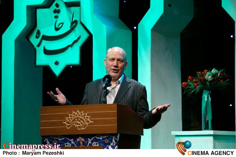 مستشار خامنئي: تعزيز العلاقات مع دول الجوار يُفقد العقوبات تأثيرها