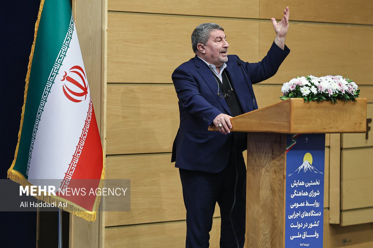 رییس شورای اطلاع‌رسانی دولت پزشکیان: هیچ جنگی نشده و نخواهد شد، مردم به زندگی عادی برگردند