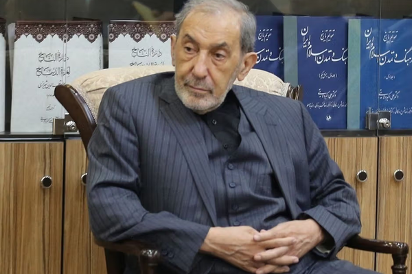 مستشار خامنئي: استضافة أذربيجان مؤتمرًا للحاخامات اليهود "خطوة معادية للإسلام وشرف الشيعة"