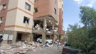 50 حريقًا وانفجارًا غامضًا تهزّ إيران بعد إيقاف الحرب مع إسرائيل وشكوك حول الرواية الرسمية