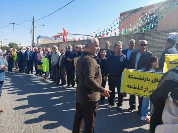 تجمع و راهپیمایی اعتراضی بازنشستگان همزمان با اعتصاب کارگران نیشکر هفتتپه