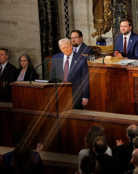 بیش از ۲۰۰ قانونگذار در نامهای به ترامپ خواستار نابودی کامل ظرفیت غنیسازی ایران شدند